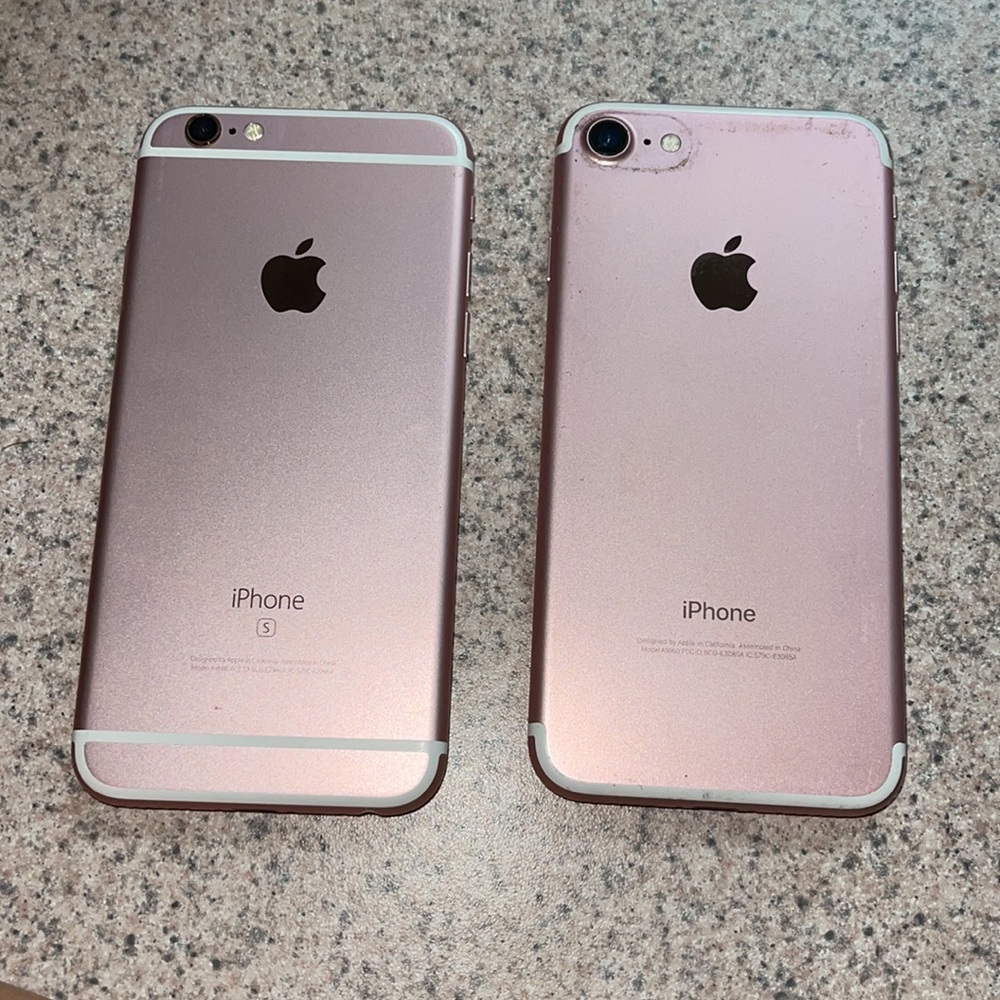 iPhone S. - Picture 2 of 3